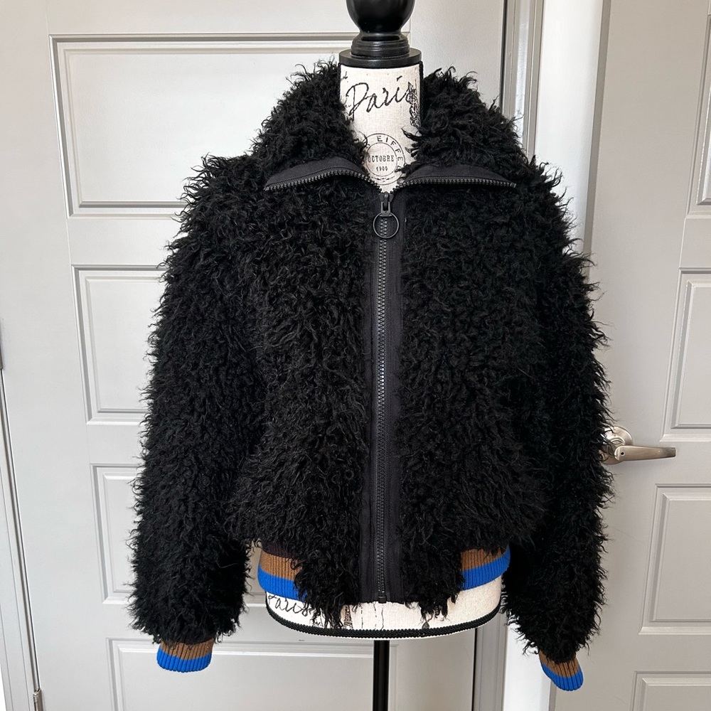 🎉 Free People Faux Fur Coat 🎉